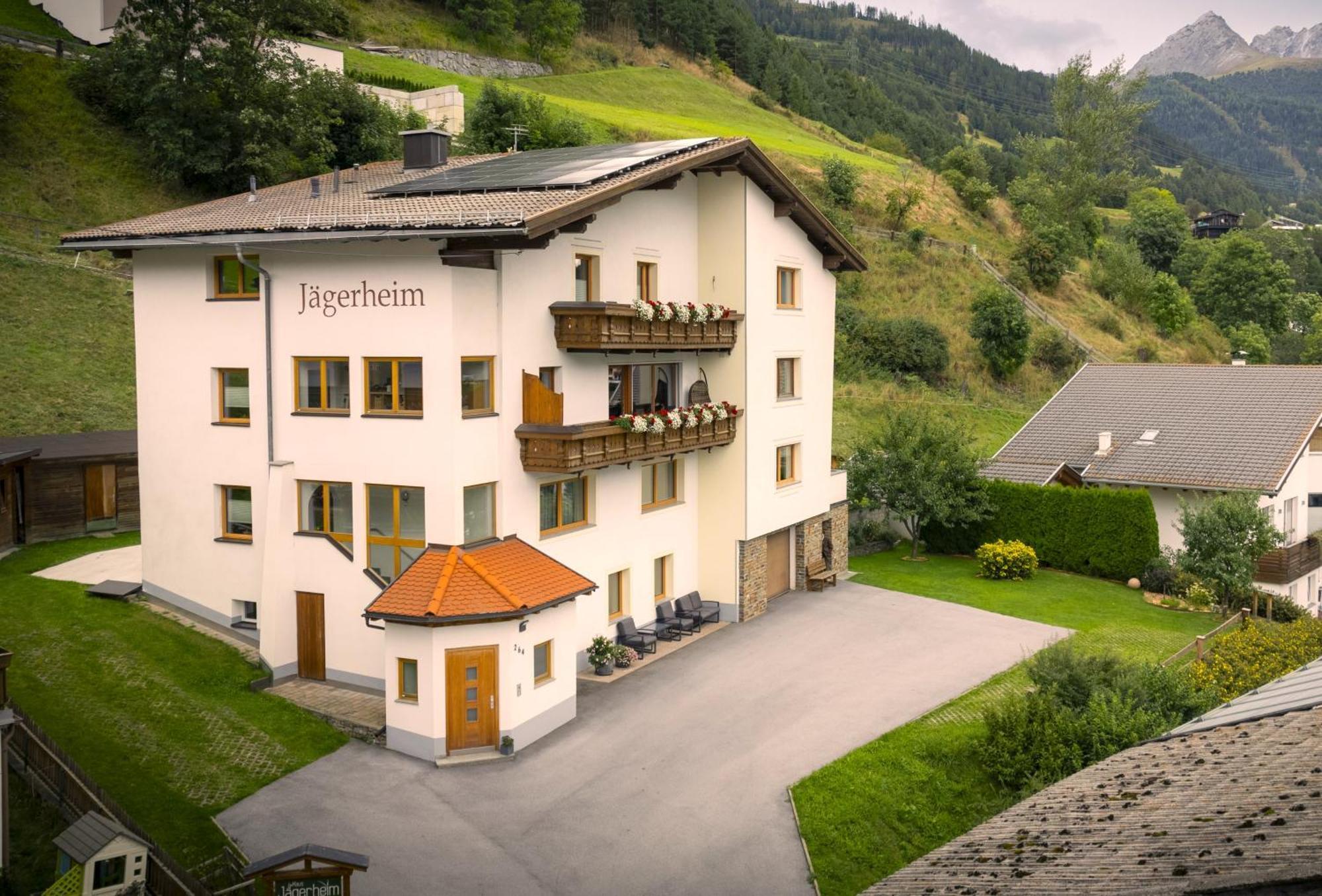 Haus Jaegerheim Apartment Наудерс Екстериор снимка