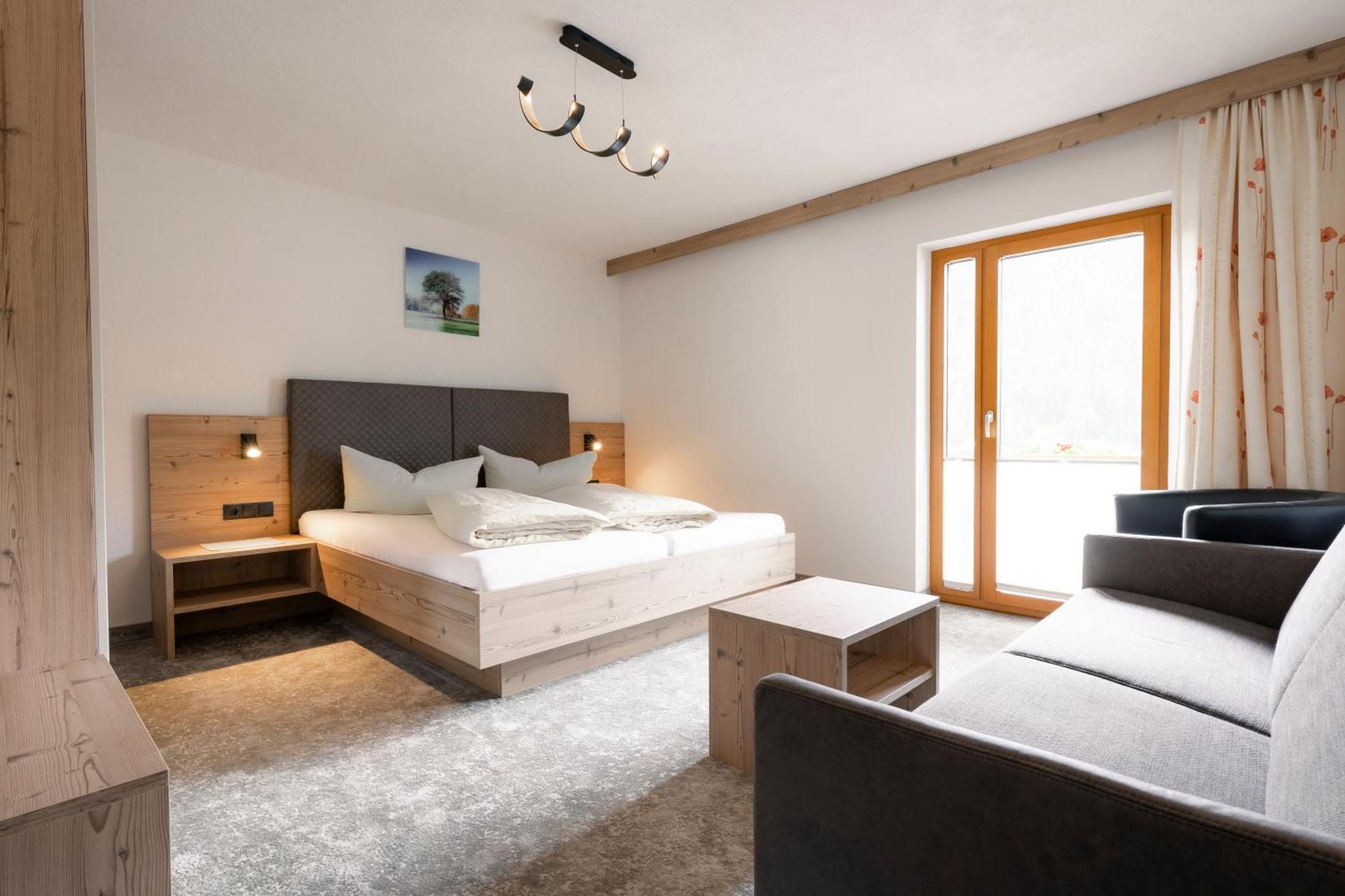 Haus Jaegerheim Apartment Наудерс Екстериор снимка