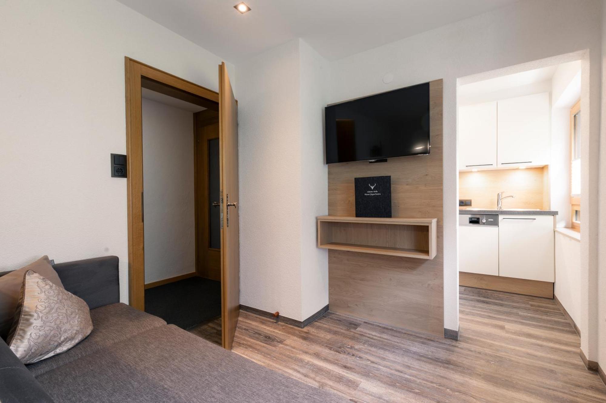 Haus Jaegerheim Apartment Наудерс Екстериор снимка